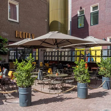 V Nesplein Амстердам