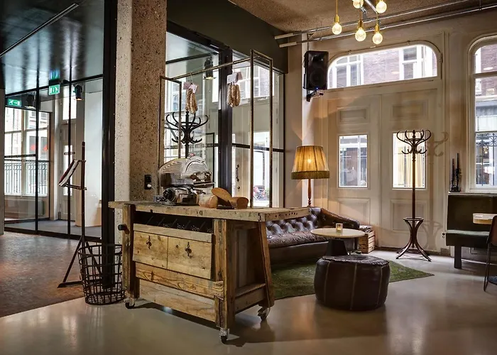 מלון V Nesplein אמסטרדם