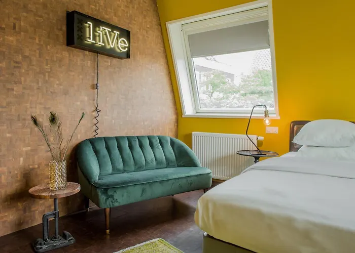 מלון V Nesplein אמסטרדם