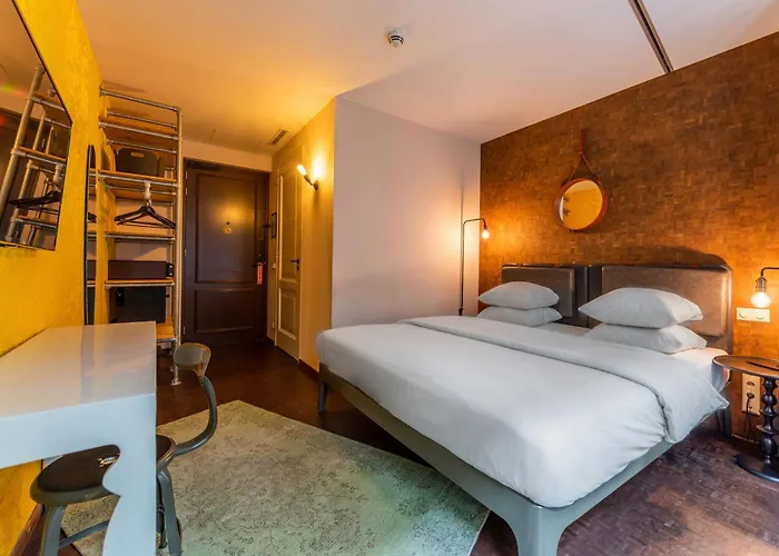 V Nesplein 4* אמסטרדם