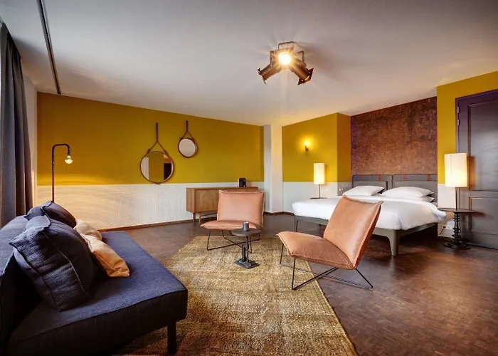 V Nesplein 4* אמסטרדם