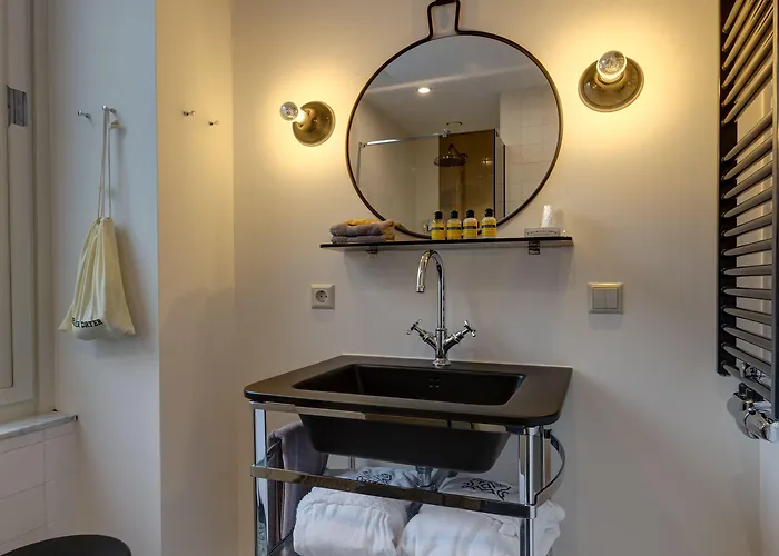 V Nesplein מלון אמסטרדם