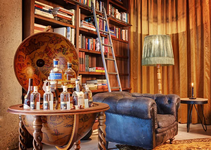 V Nesplein 4* אמסטרדם