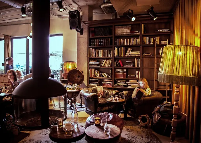 V Nesplein 4* אמסטרדם