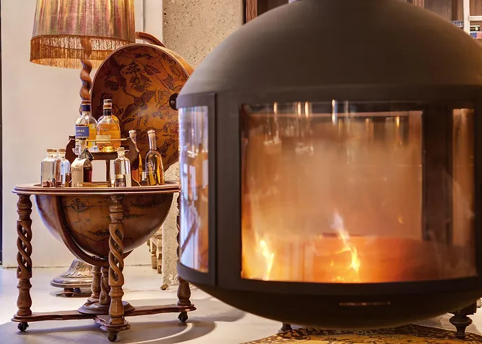 מלון V Nesplein 4*