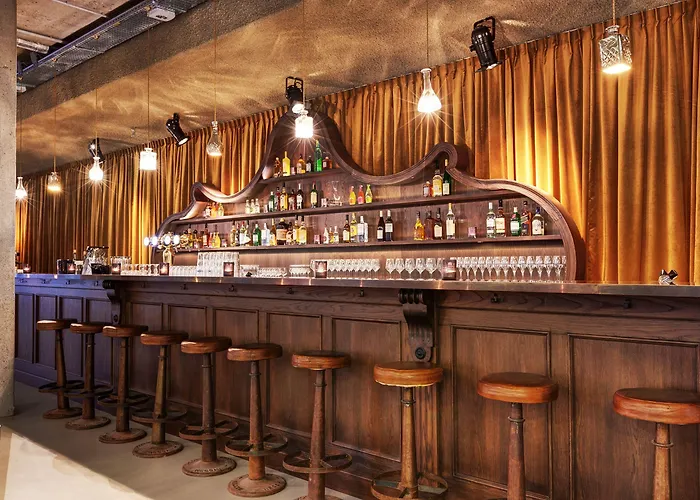 V Nesplein 4* אמסטרדם