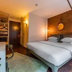 V Nesplein 4* Amsterdam
