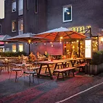 V Nesplein Hotell