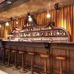 V Nesplein 4* Amsterdam