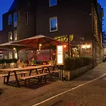 V Nesplein Hotell 4*
