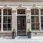 V Nesplein Hotell 4*