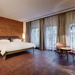 V Nesplein Hotell Amsterdam